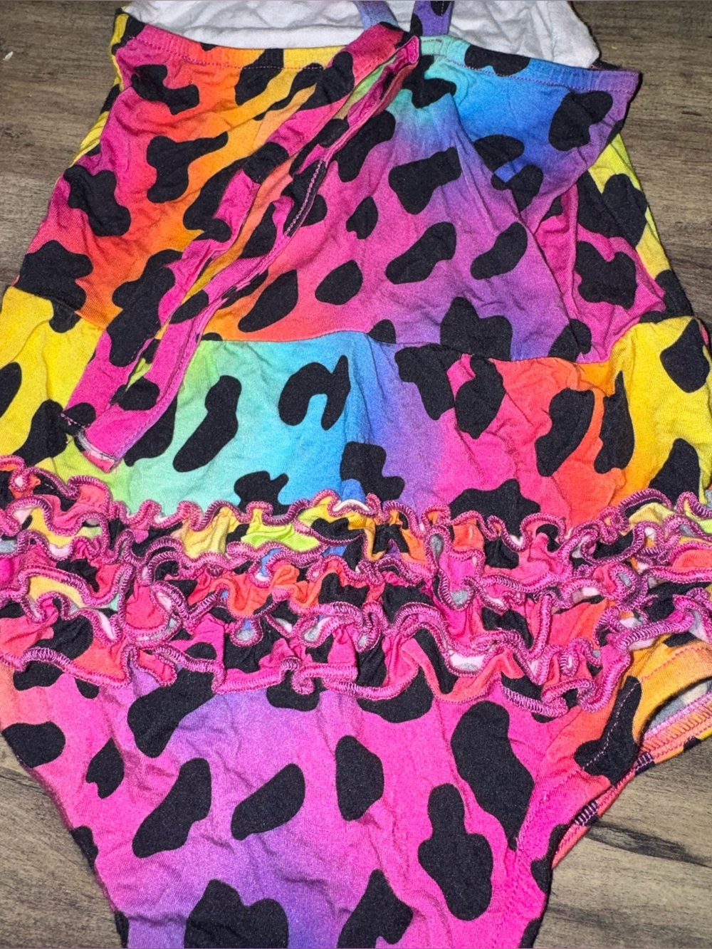 Bums & Roses Bamboo Ruffle Butt Romper Rainbow Leopard 2T - Picture 4 of 8
